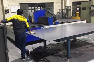 蘇州無錫鈑金護(hù)罩加工 表面光滑